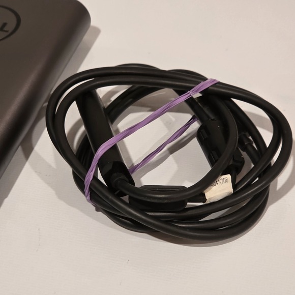 Dell Power Bank Laptop Charger USB Type C Cable OEM 19.5v Genuine - Picture 3 of 9